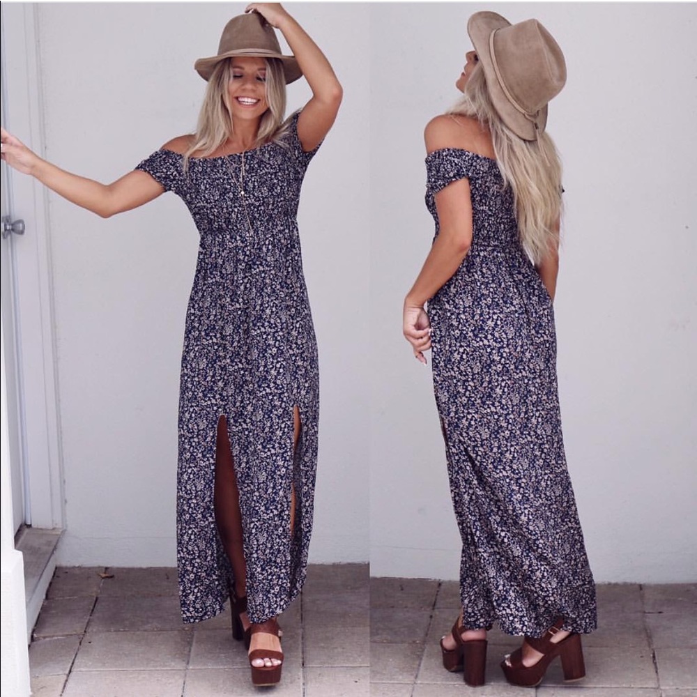 Boho Off Shoulder Maxi Side Slit Dress - Picture 3 of 8